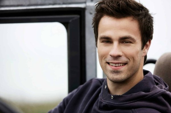 Quels sont les meilleurs itinéraires pour un road trip à travers les parcs nationaux de l'Ouest américain : conseils et préparations ?